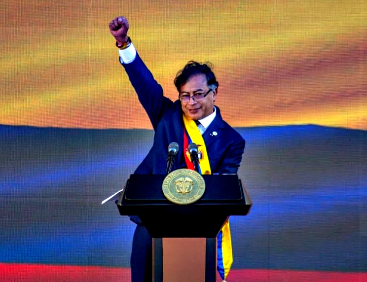 Gustavo Francisco Petro Urrego - Presidente de Colombia 2.022 - 2026