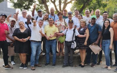 Un encuentro entre colegas para celebrar el día del periodismo